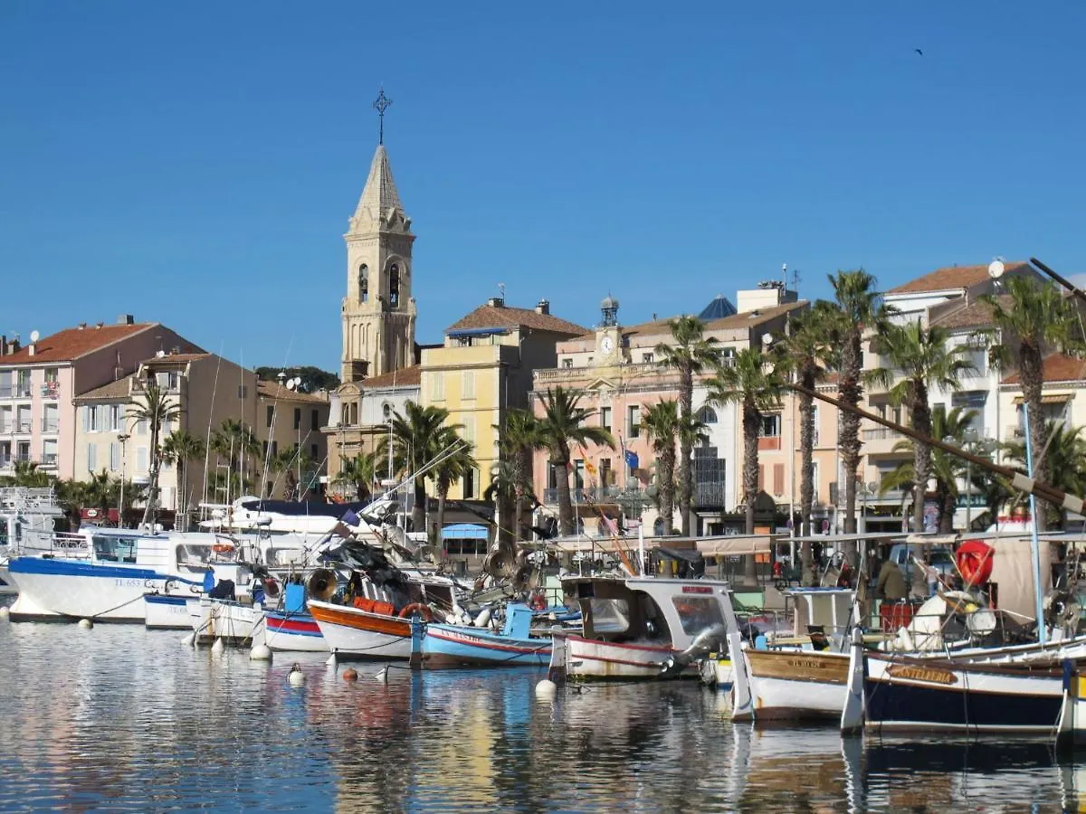 Apartment La Kamarina By Interhome Sanary-sur-Mer França